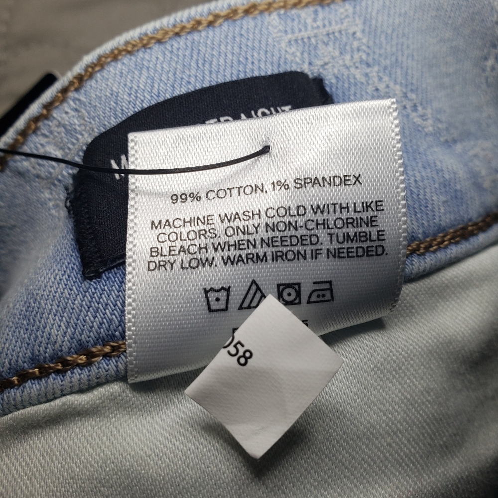 Express Modern Straight High Rise Patterned Jeans - Picture 6 of 8